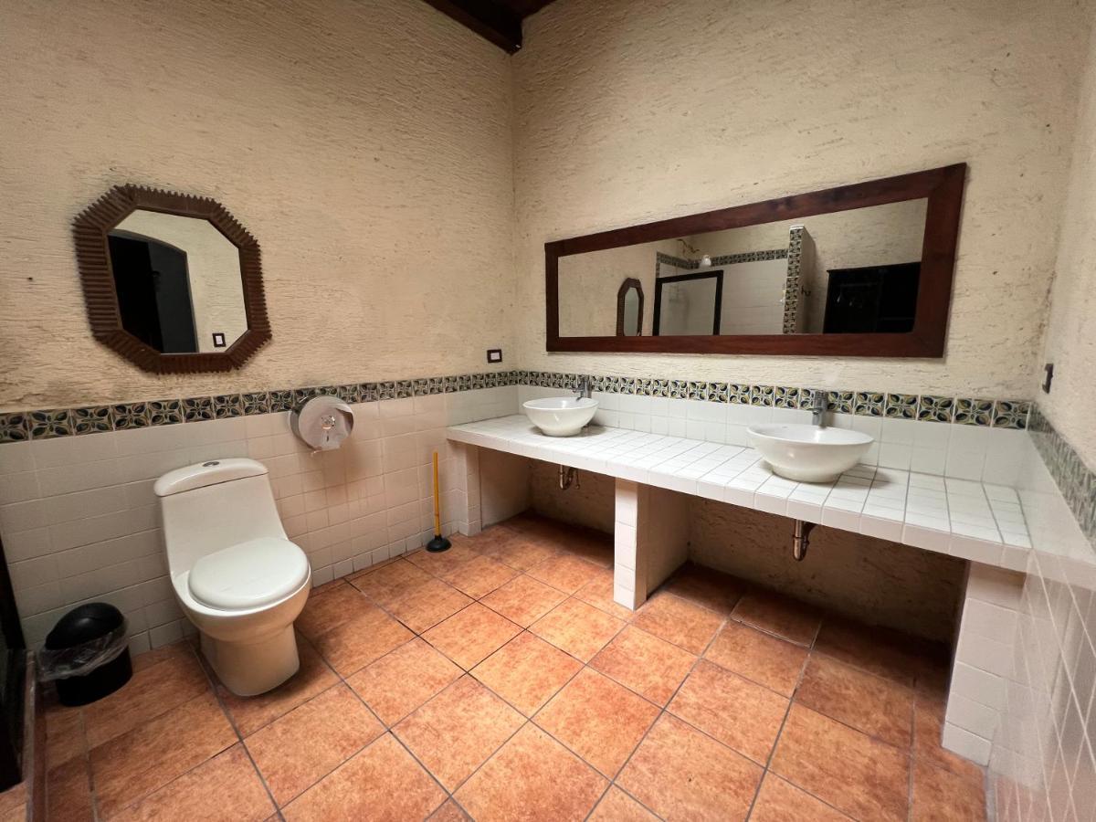 Appartamento Casa Del Viajero Colonial Antigua Esterno foto