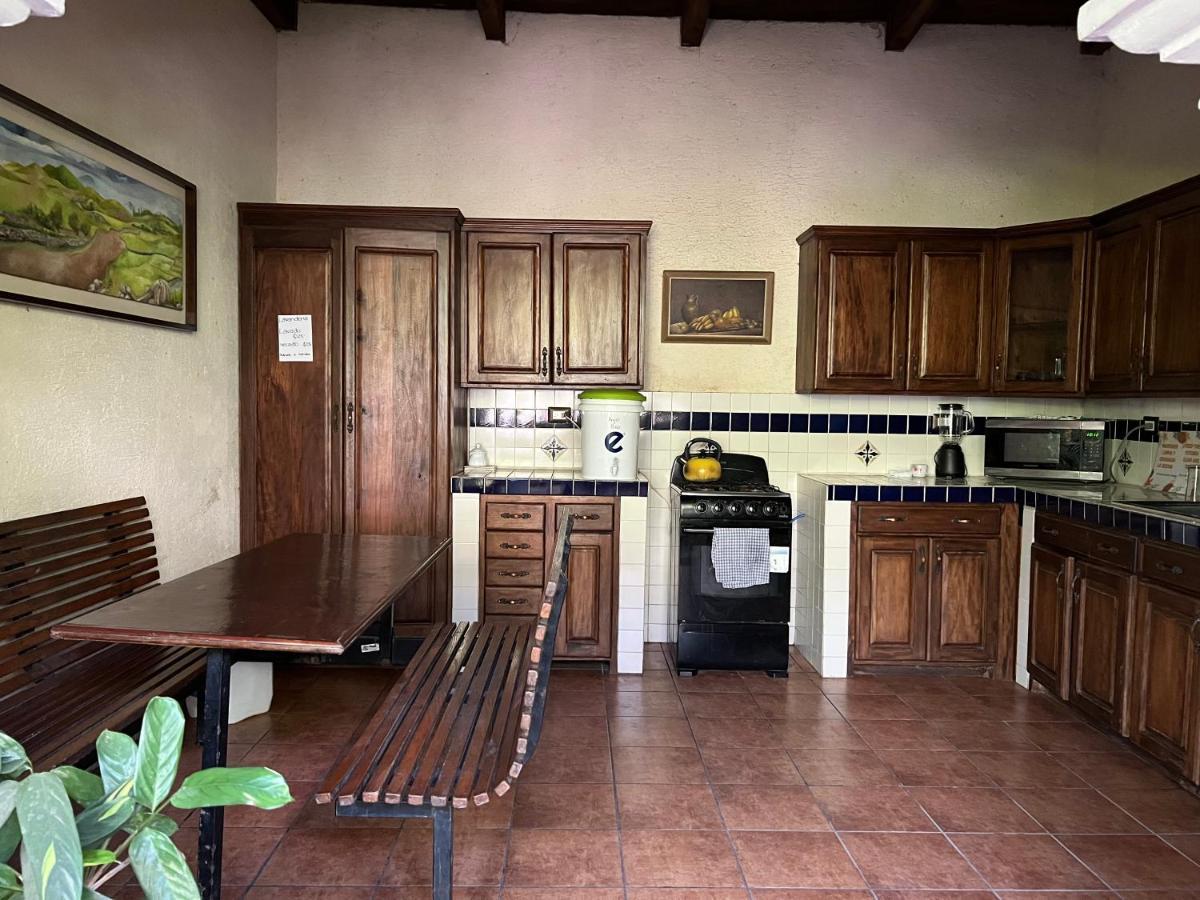 Appartamento Casa Del Viajero Colonial Antigua Esterno foto