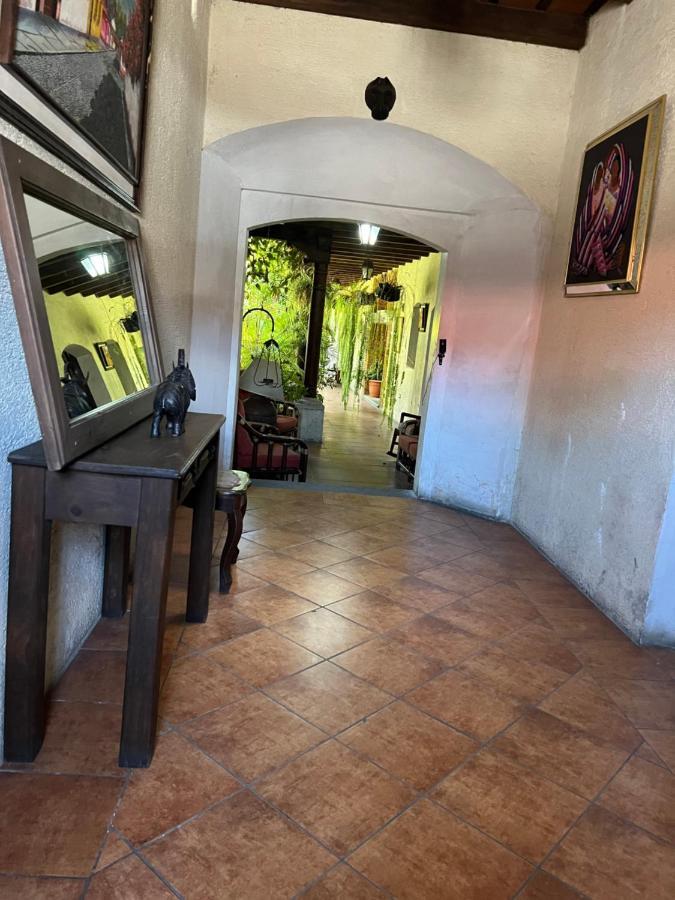 Appartamento Casa Del Viajero Colonial Antigua Esterno foto