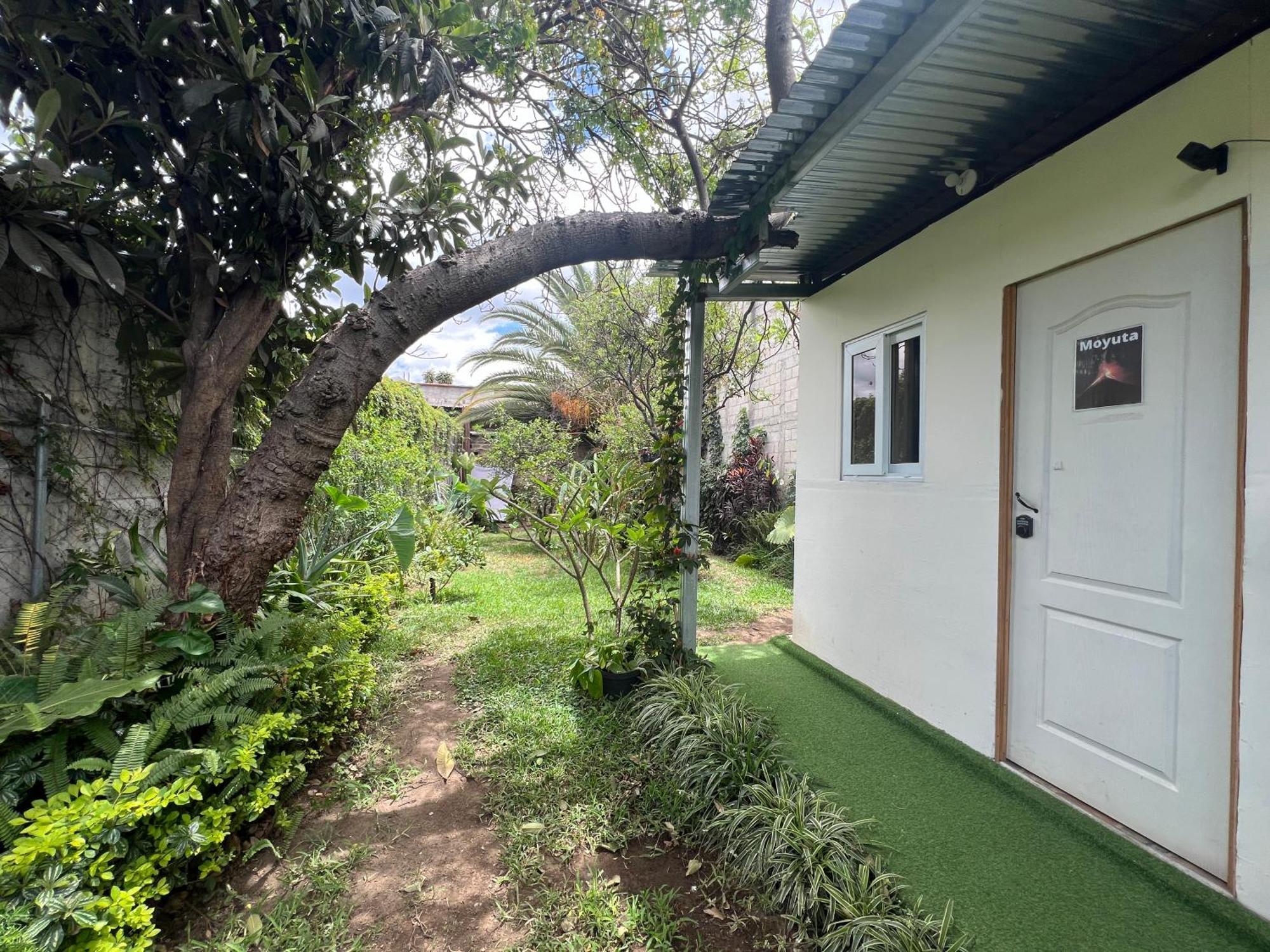 Appartamento Casa Del Viajero Colonial Antigua Esterno foto