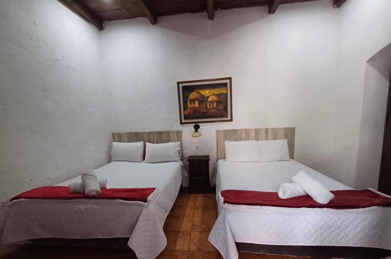 Appartamento Casa Del Viajero Colonial Antigua Esterno foto
